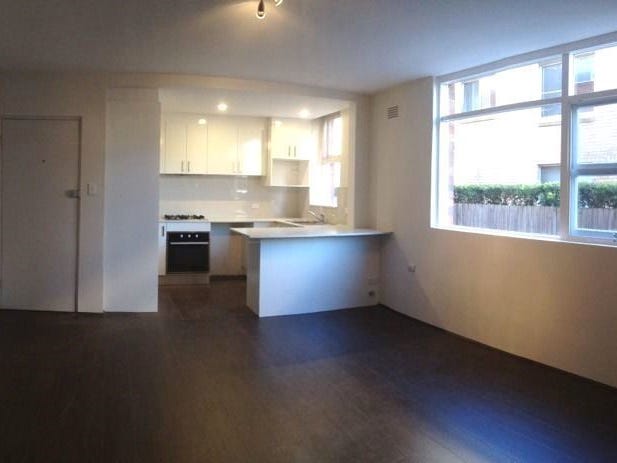 One Bedroom Unit $450 per 5