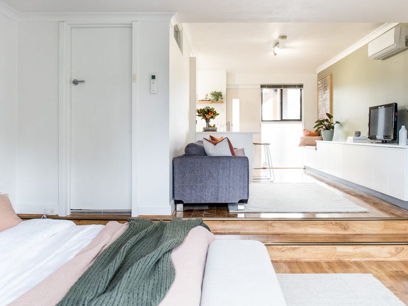 Renovated Studio Apartment Highgate – 3