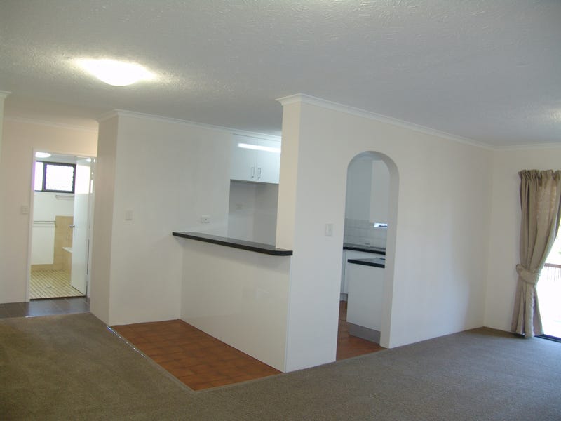 Air Conditioned Apartment in Yeronga 3
