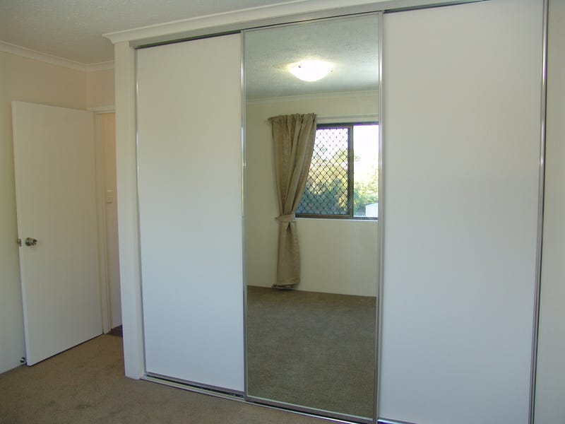 Air Conditioned Apartment in Yeronga 7