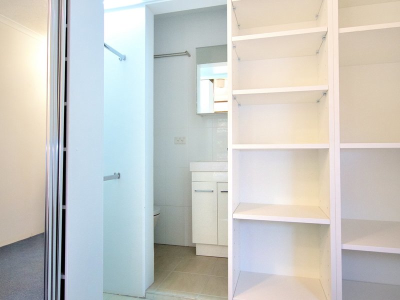 Air Conditioned Apartment in Yeronga 8