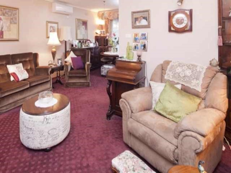 4 Bedroom House 4