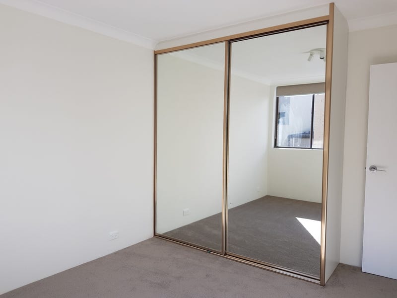 Recently renovated 2 br unit 6