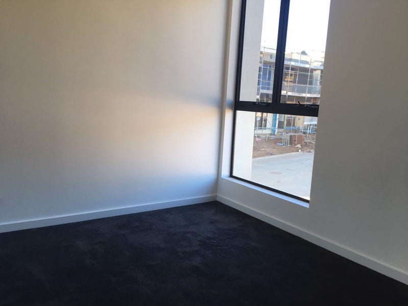 New Townhouse Great Views 13
