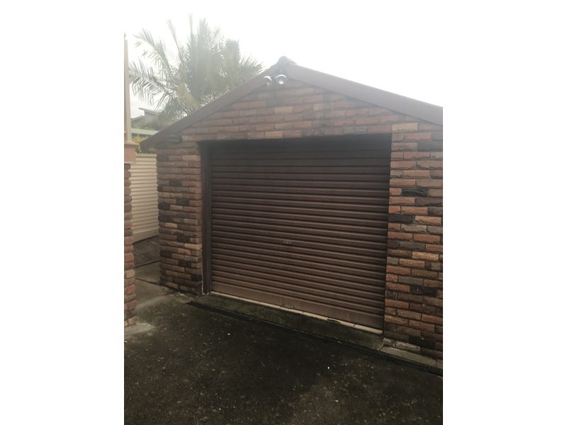 Fully detached Granny Flat with private entry