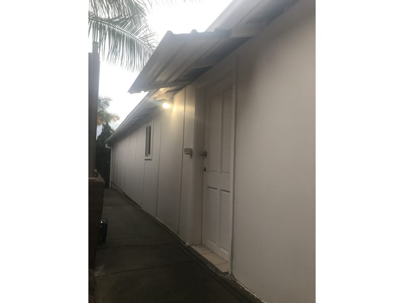 Fully detached Granny Flat with 2