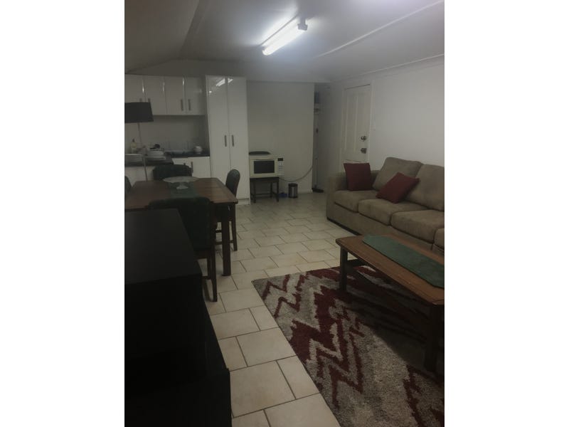 Fully detached Granny Flat with 4