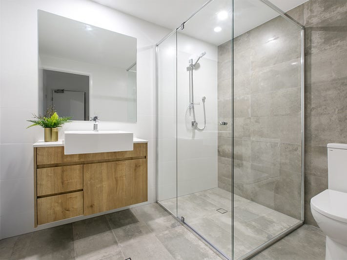 One Bedroom Unit Available 6