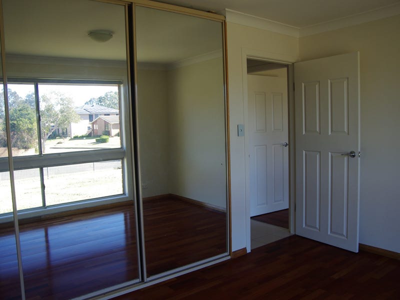 ** Leased ** Large 3br 7