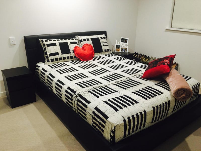 1 x 1 Apartment with 6