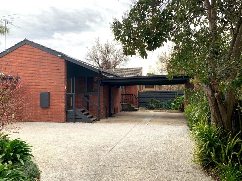 Well Presented and Privately Positioned 5