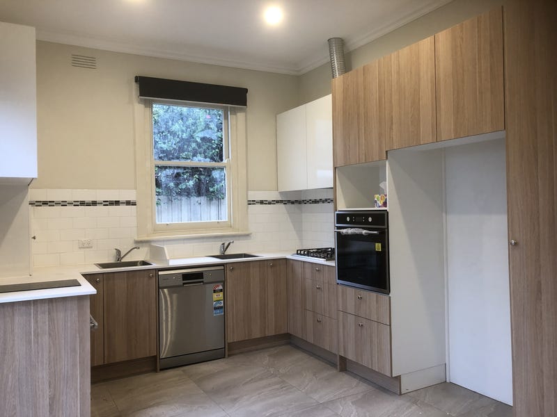 NEWLY RENOVATED PERIOD HOME