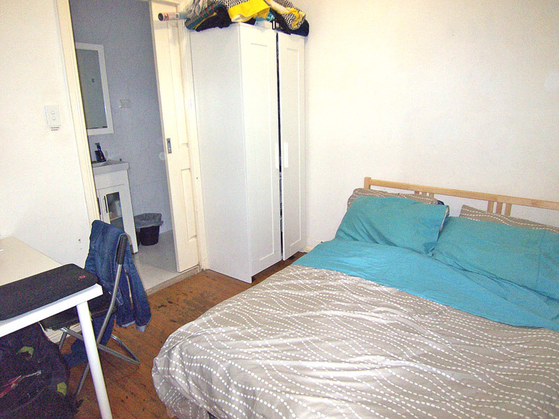 Inner City 4 Bedrooms Semi 4