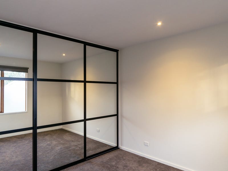 An Architect designed modern apartment 8