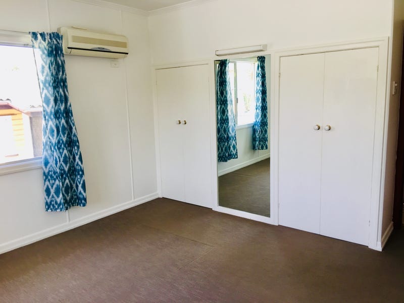Great Family Home 11