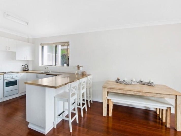 Spacious two bedroom, North Facing 3