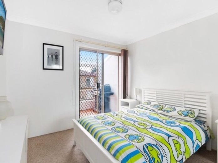Spacious two bedroom, North Facing 4