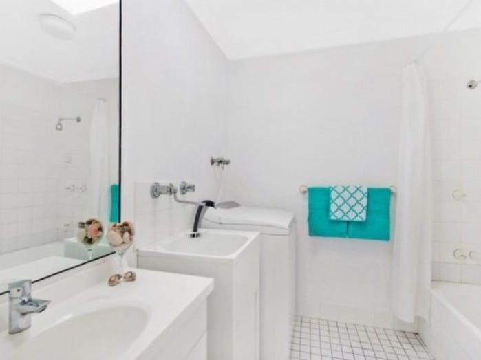 Spacious two bedroom, North Facing 5