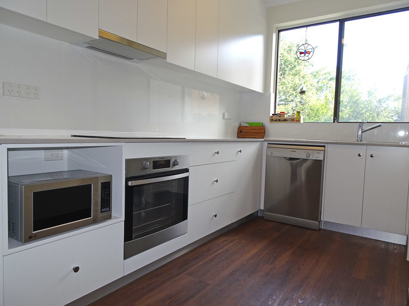 Renovated, Gorgeous and Bright Apartment near Sydney Uni & RPAH!