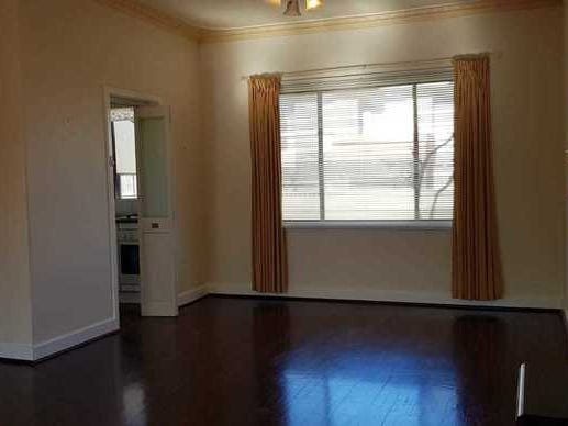 Home for Rent Melville 6