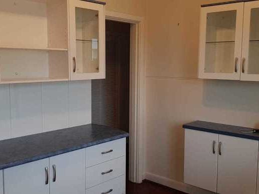 Home for Rent Melville 8