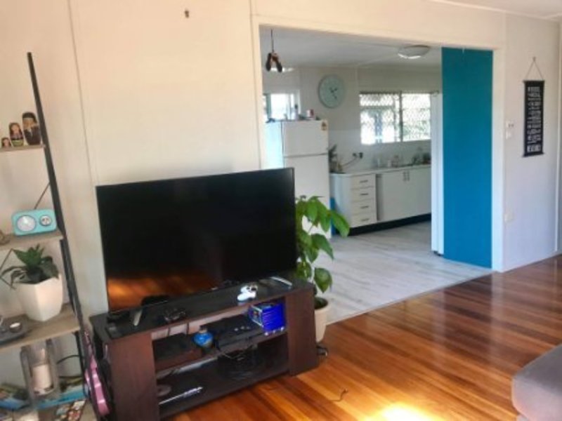 3Bdr Home, Large Deck, Great 5