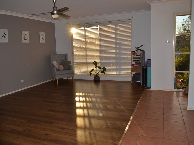 Kings Point Family Entertainer! 3