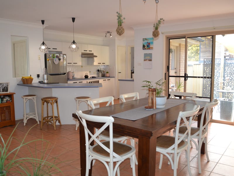 Kings Point Family Entertainer! 4