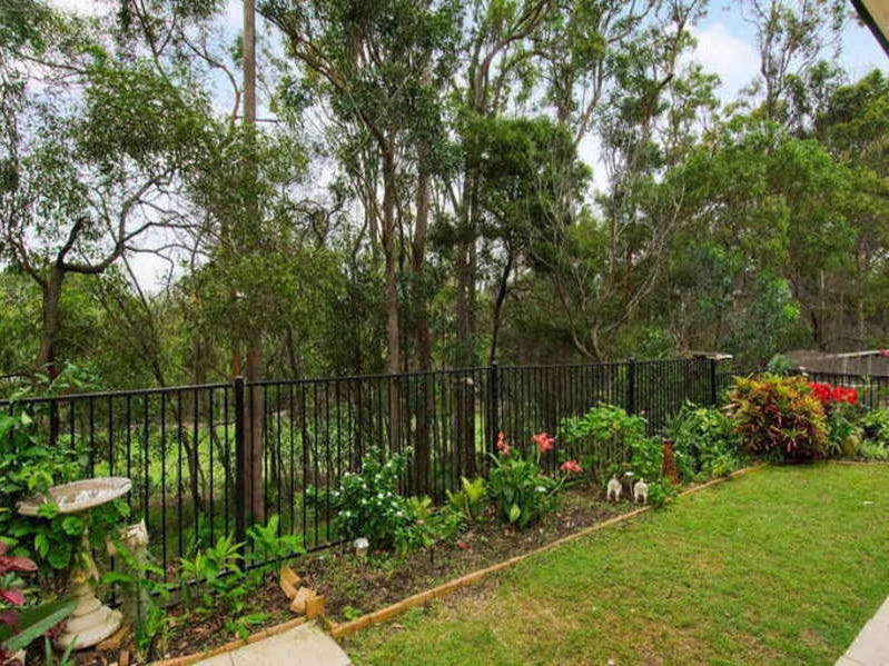 Stunning golf frontage family home 9