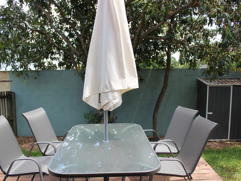 Perfectly positioned in Nundah with 11