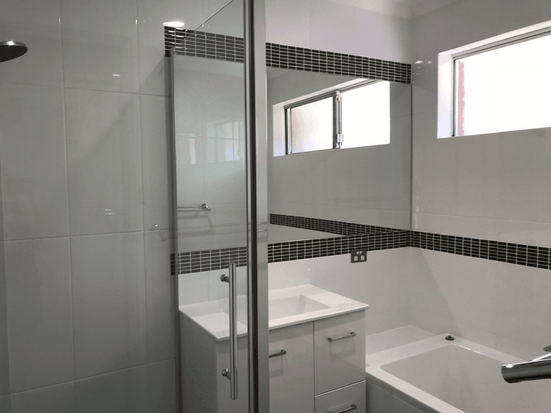 NEAT AS A PIN SPACiOUS 7