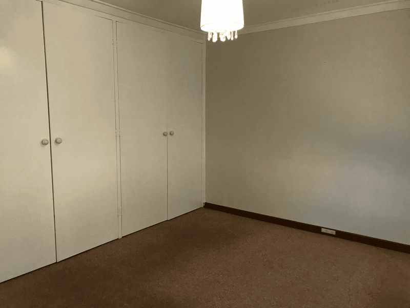 NEAT AS A PIN SPACiOUS 9