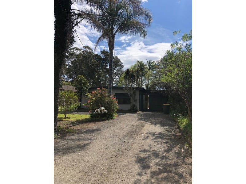 Mollymook Family Home 20
