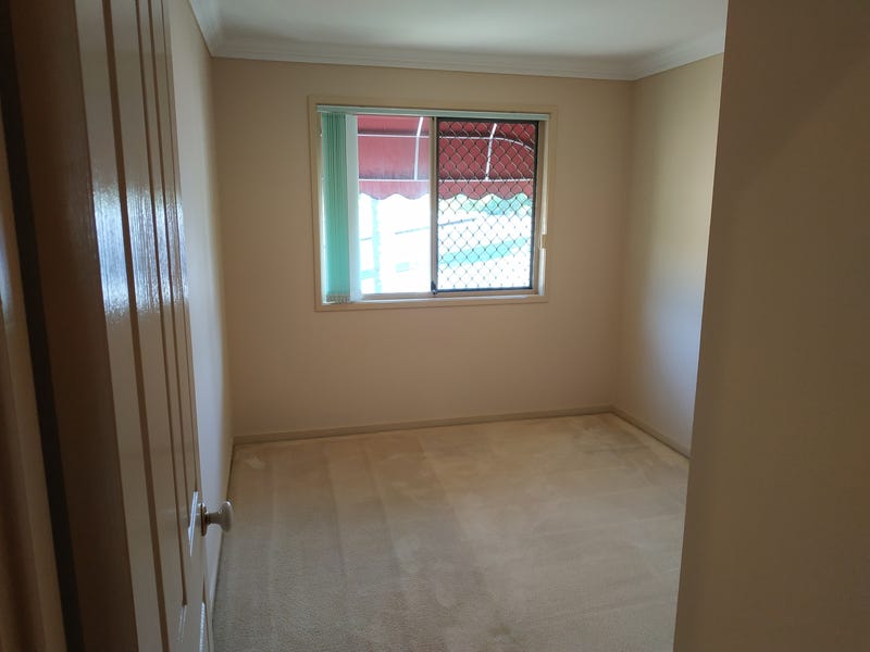 Holding deposit accepted 10
