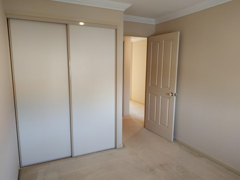 Holding deposit accepted 11