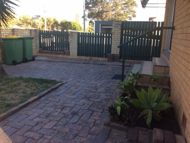 2 Bedroom Duplex Close To 6