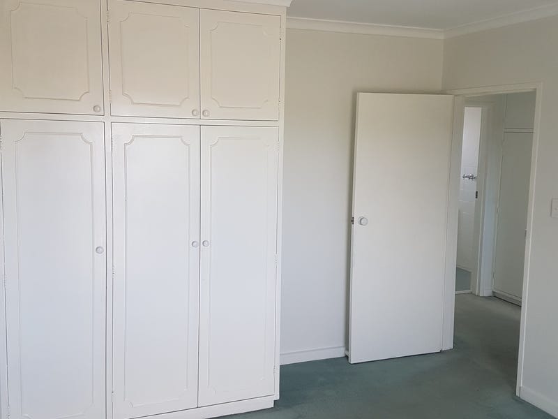 Two Bedroom Apartment in the 7