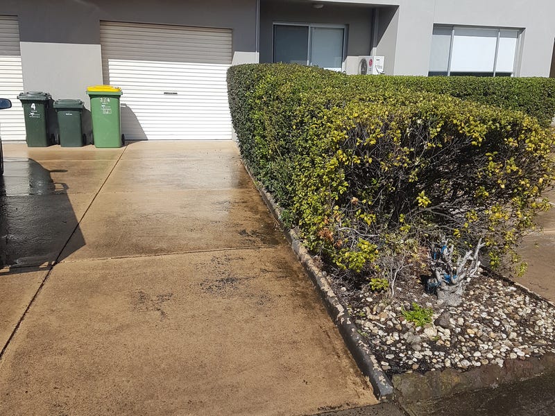 Two Bedroom Apartment in the 8