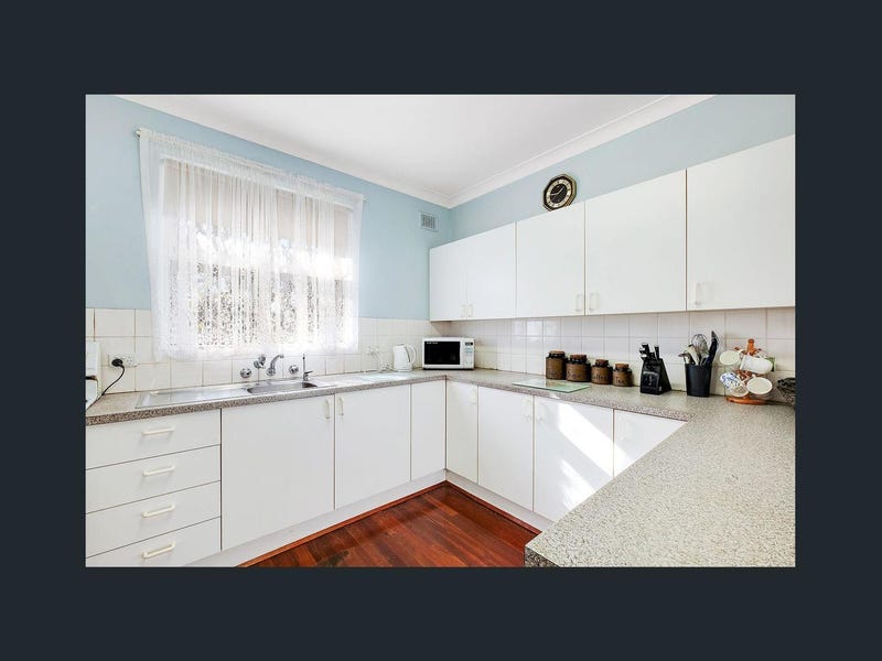 Low Maintenance 3 Bedroom Home 3