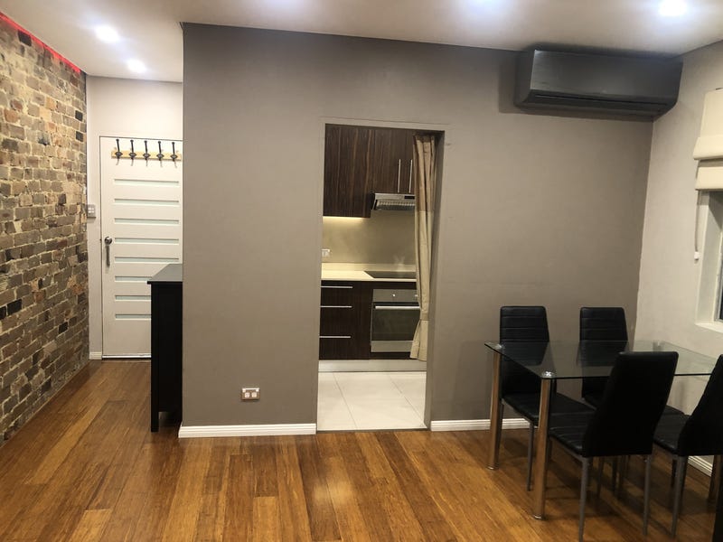 1 Bedroom WITH PARKING 6