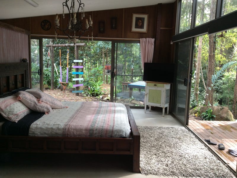 Furnished shed/house 3