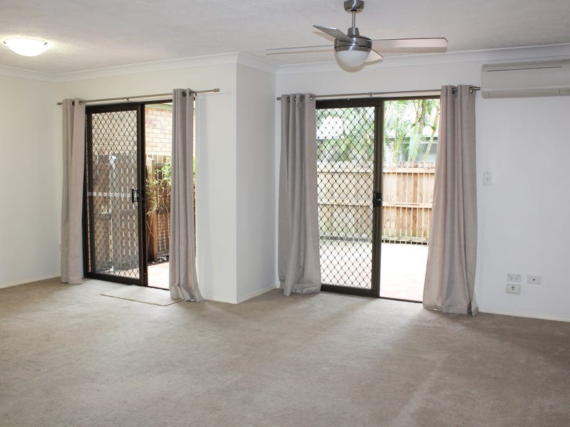 Ground floor Unit with two 3