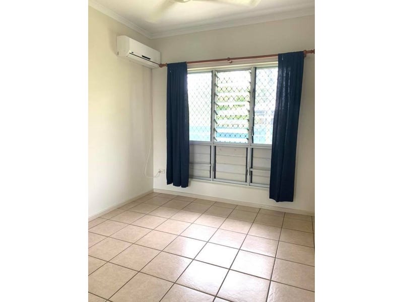 4 bedroom House in Woodroffe 3