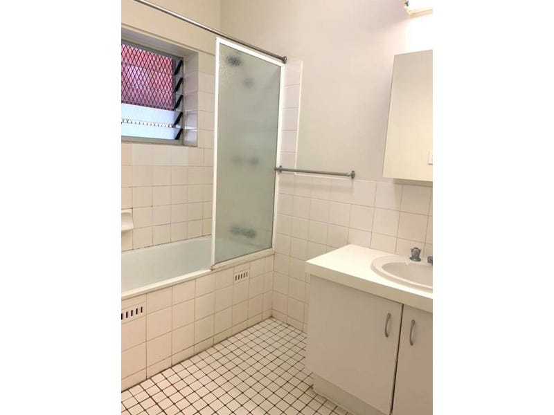 4 bedroom House in Woodroffe 7