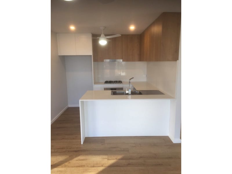 $780 wk 25