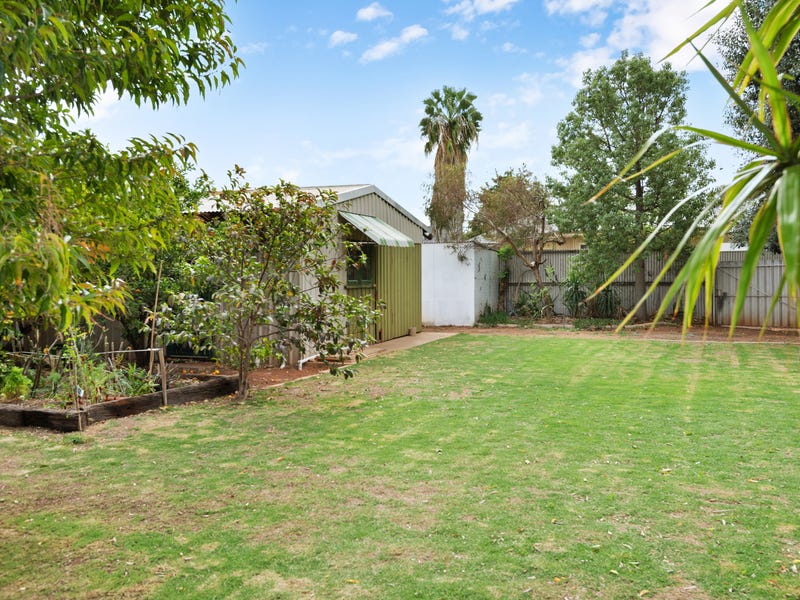 Family Garden on Varden 12