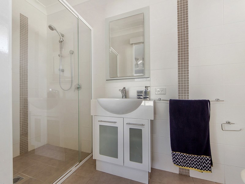 3 Bedroom/3 Bathroom Private house 6