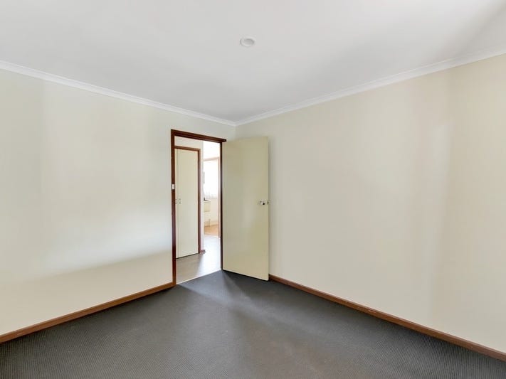 $305 – $310 pw 10