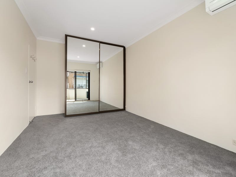 Large and bright 2 bedroom 6