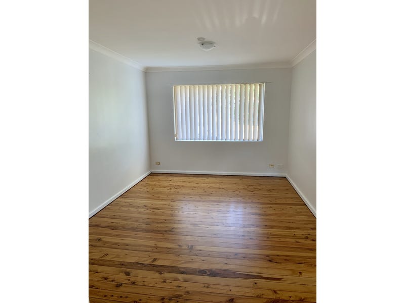 2 Bedroom Unit Walking Distance 3